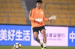 开云体育APP下载-意外！不是王大雷也不是于金永，他是唯一入围金手套奖的鲁能门将