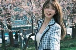 kaiyun-从电竞一姐到直播冠军，周淑怡凭什么靠资本力量翻盘？