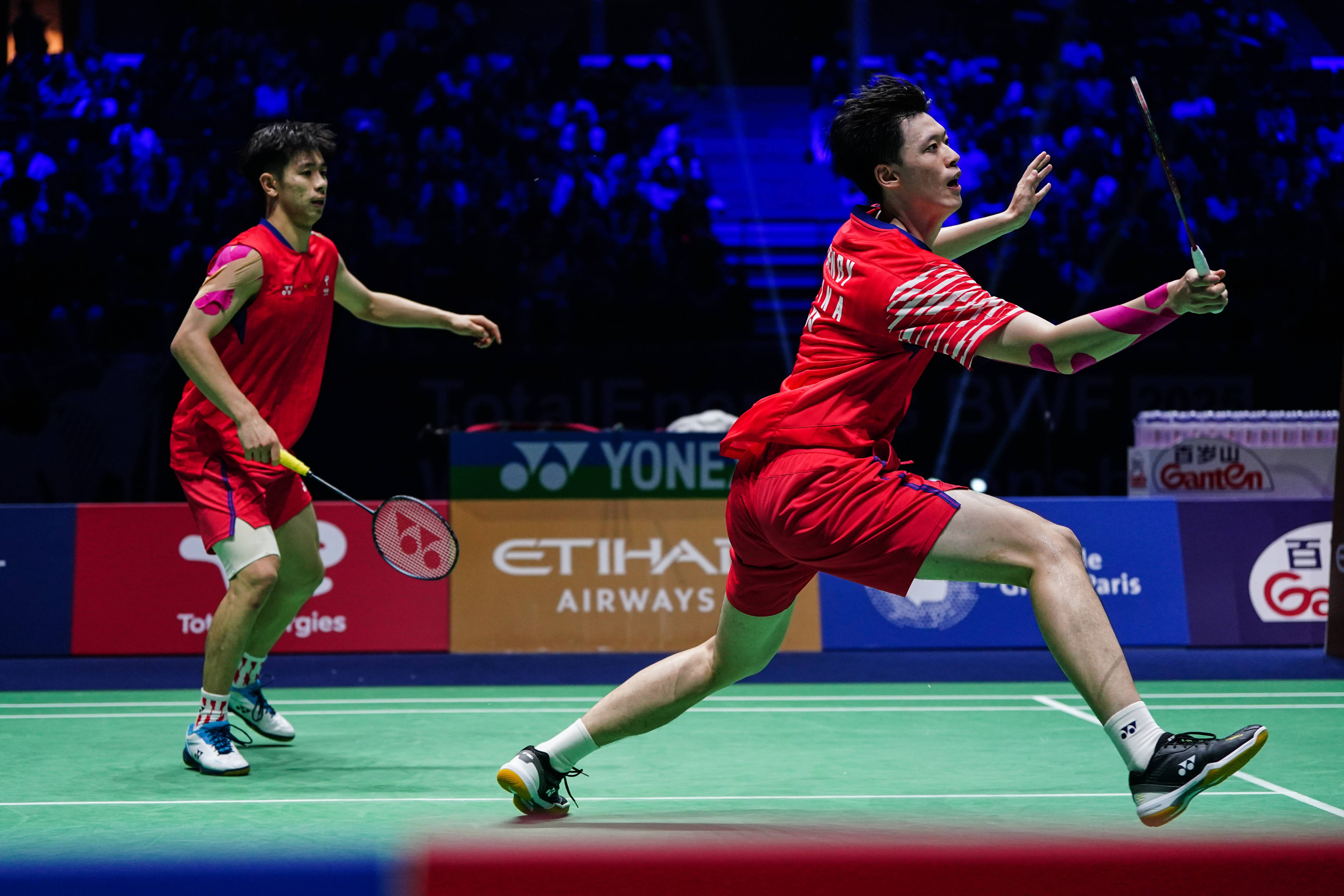 (体育)羽毛球——世锦赛:陈柏阳/刘毅晋级男双决赛