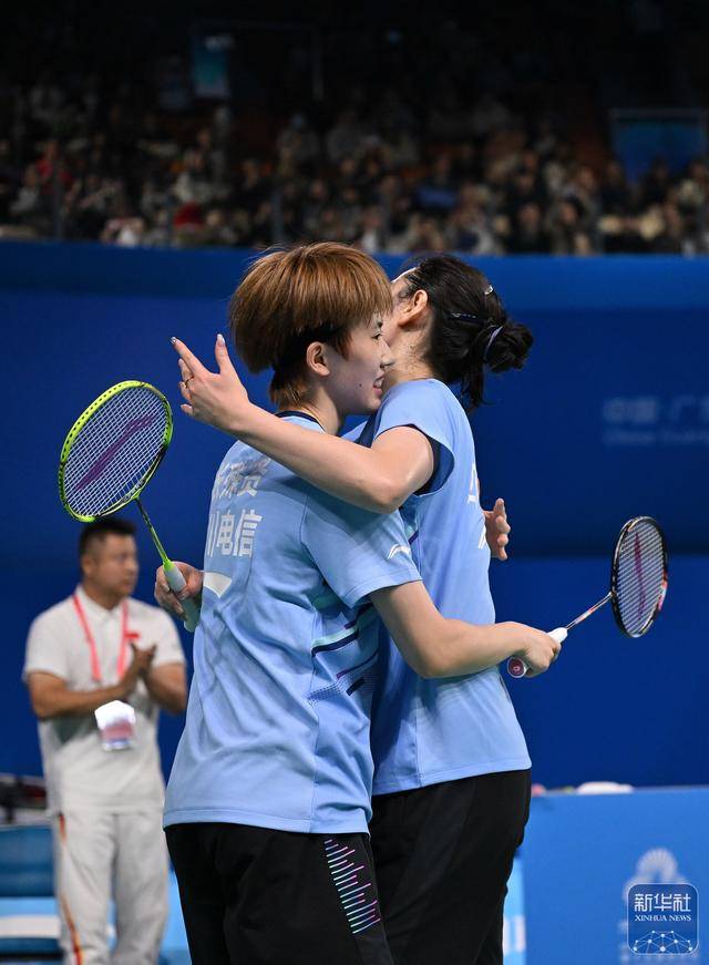全运会|郑雨/张殊贤晋级羽毛球女双决赛