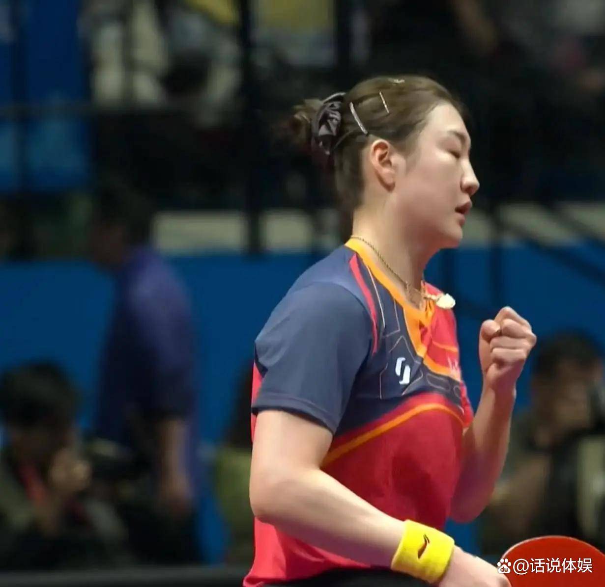 11.11全运会乒乓球赛果，陈梦复出首秀给对手剃光头，下轮对战硬茬何卓佳