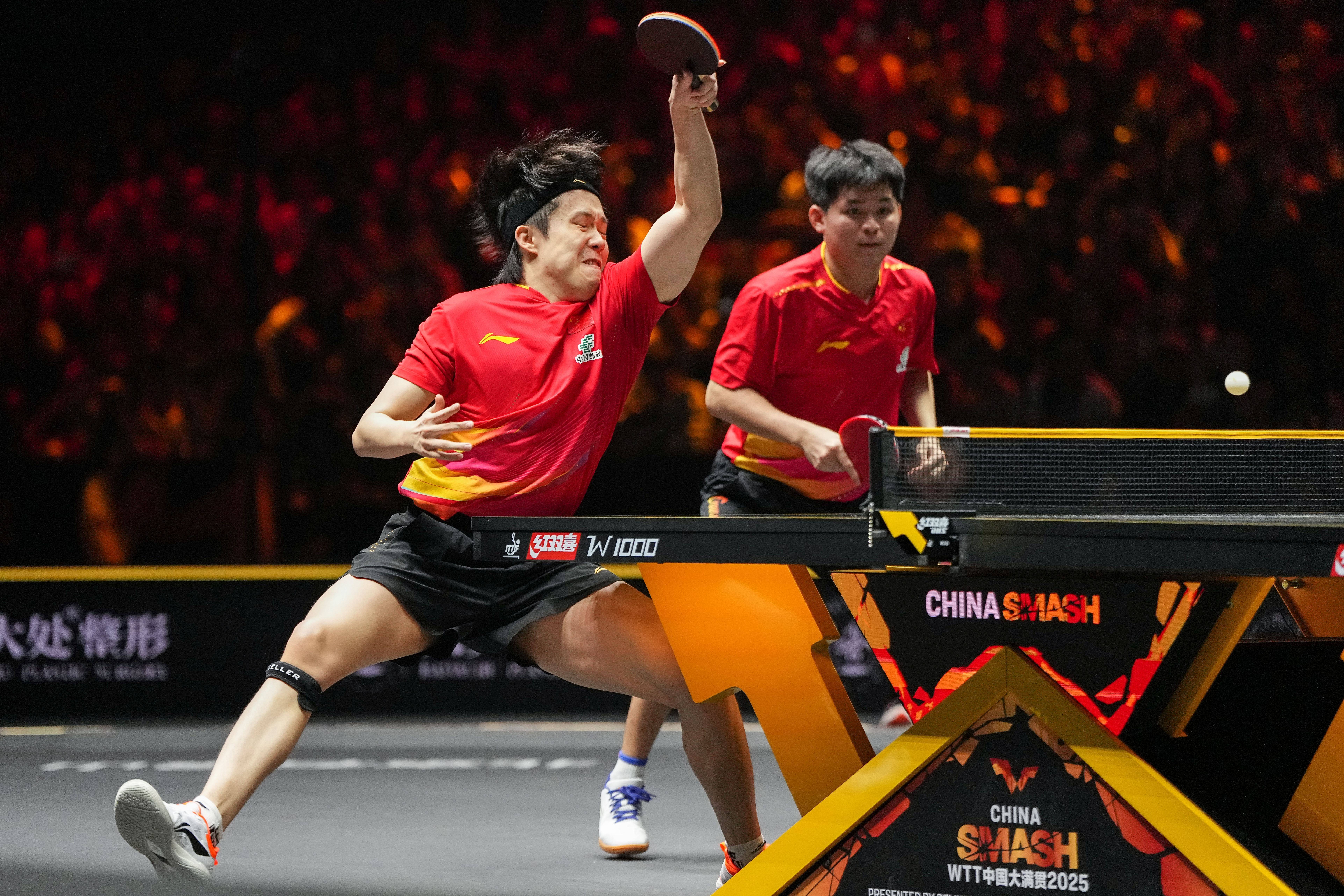 （体育）乒乓球——WTT中国大满贯赛：王楚钦/林诗栋晋级男双决赛